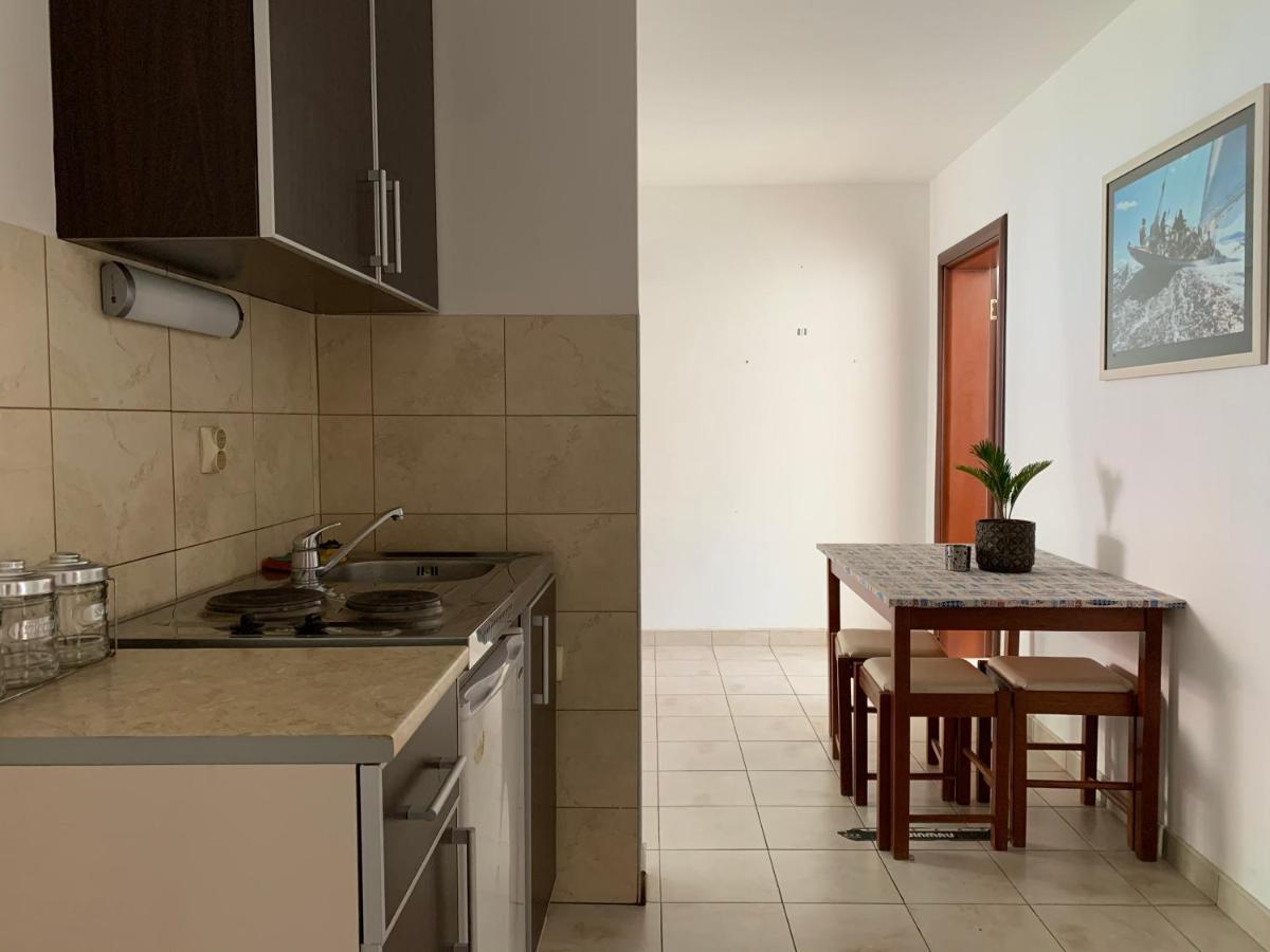 The Four Fish Appartement Petrovac Buitenkant foto