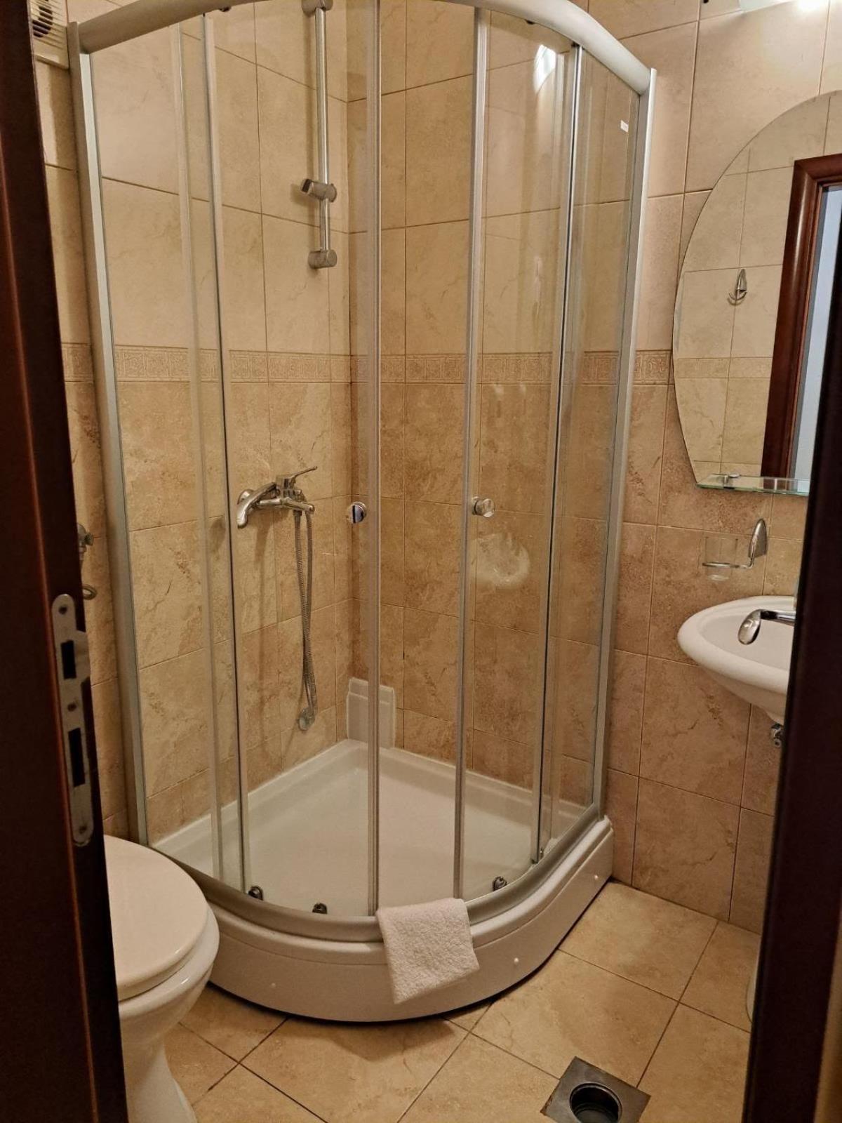 The Four Fish Appartement Petrovac Buitenkant foto