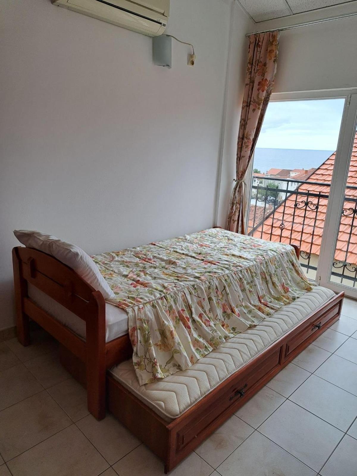 The Four Fish Appartement Petrovac Buitenkant foto